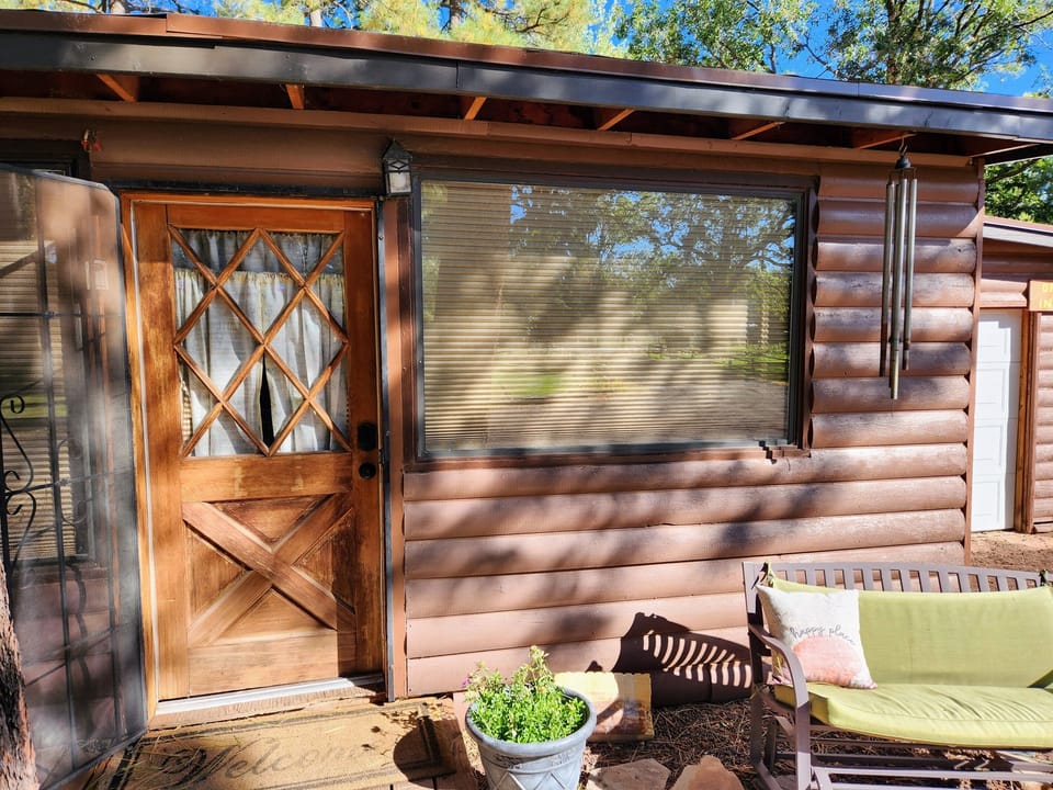 The Oaks Cabin