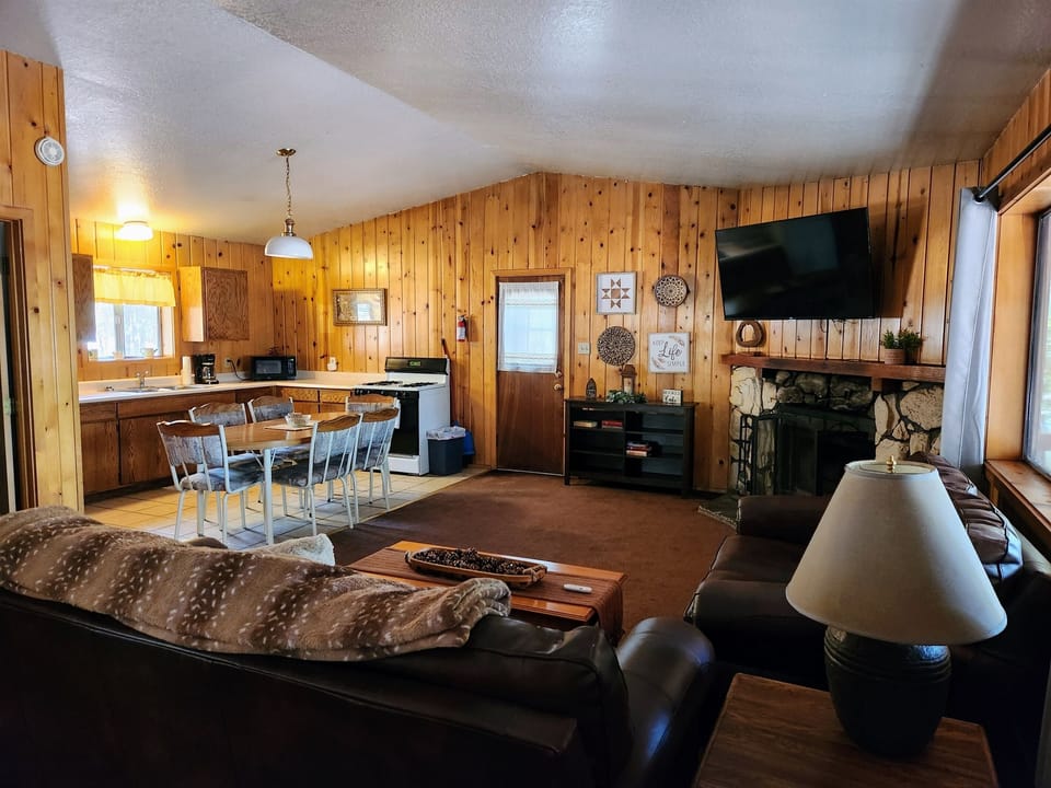 Living Room, Dining Room and Kitchen
