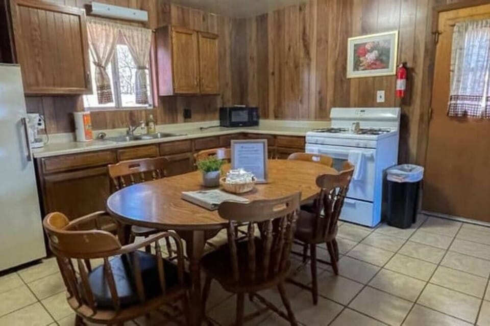 Dining Room/Kitchen