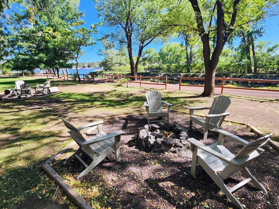Fire Pits and BBQ Grills
