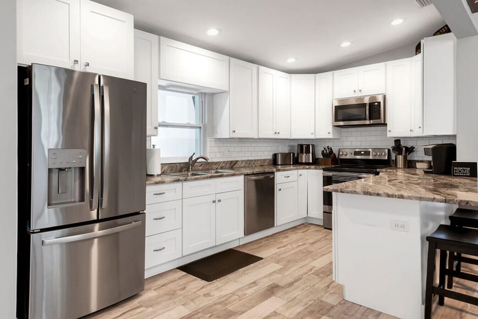 Kitchen is equipped with everything you need, whether you're ordering takeout or decide to prepare a meal yourself.