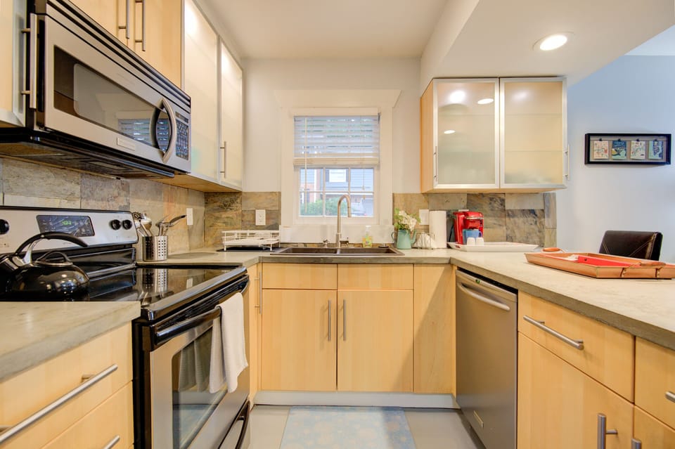 The Kitchen is fully equipped