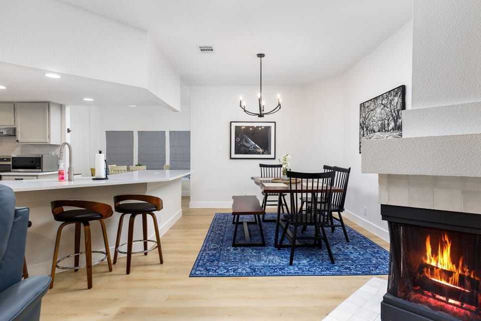 Dining room next to the open kitchen counter