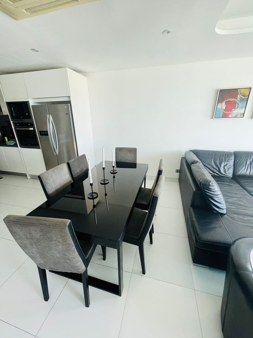 Deluxe Penthouse | Living area | Flat-screen TV