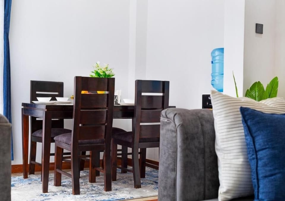 Premier Apartment | In-room dining