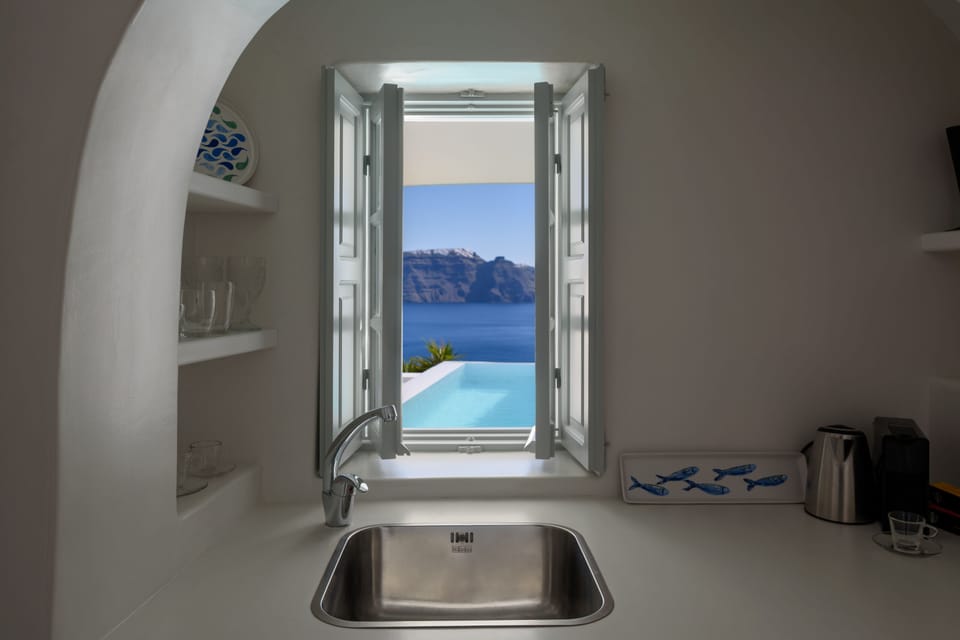 Traditional Villa, 2 Bedrooms, Private Plunge Pool, Caldera View | View from room