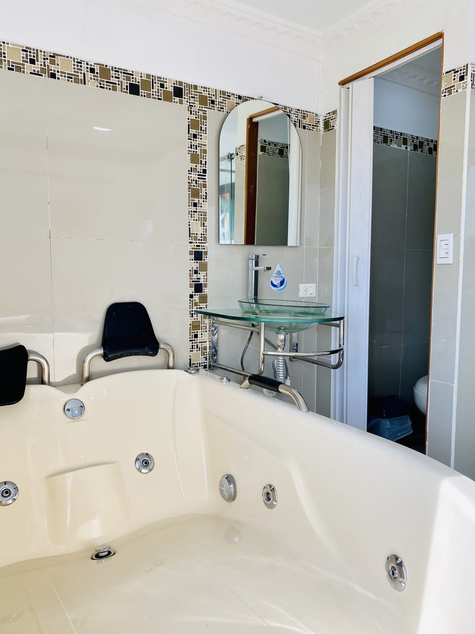 Luxury Double Room | Free WiFi, bed sheets