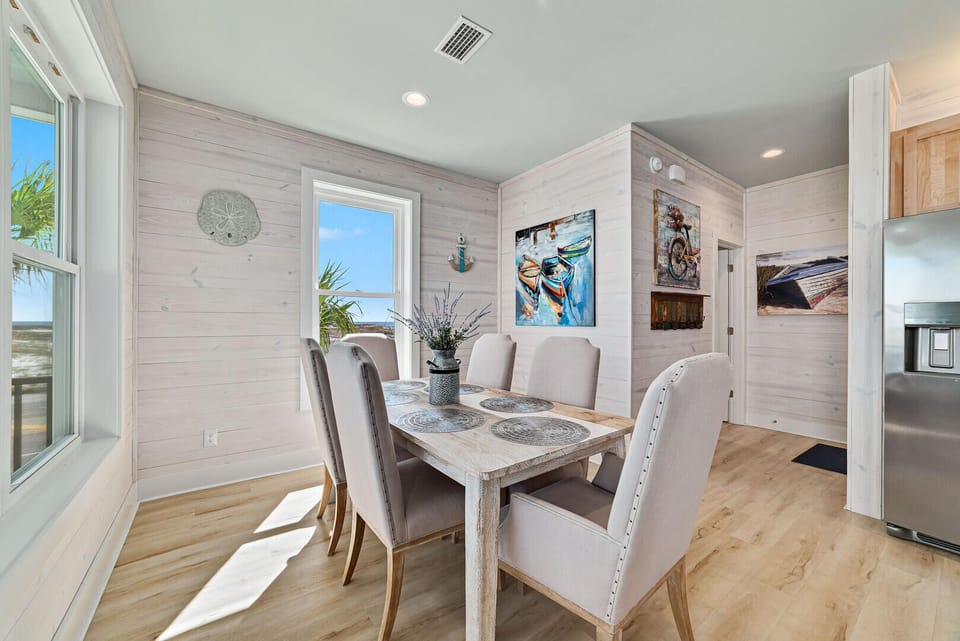 House, Multiple Beds, Pool Access, Beach View | Dining