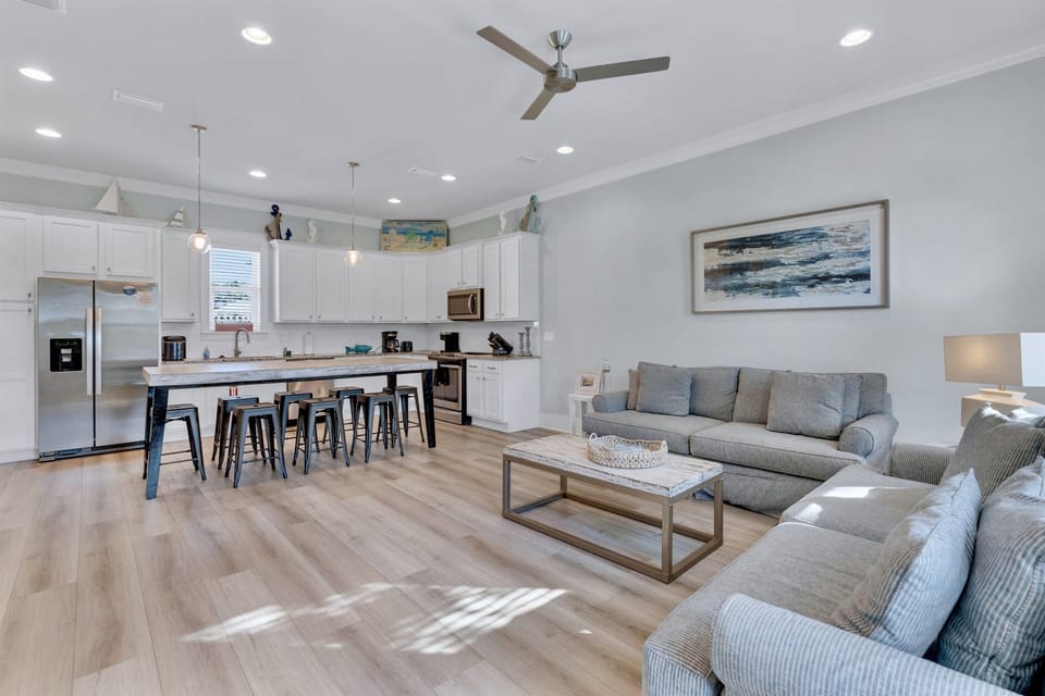2nd Floor - Great Room