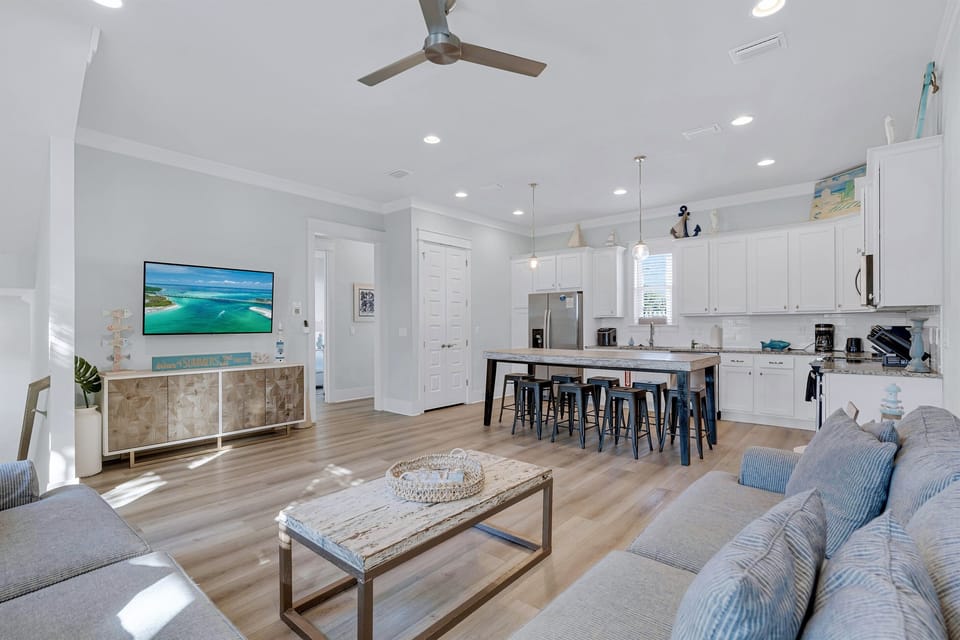 2nd Floor - Great Room
