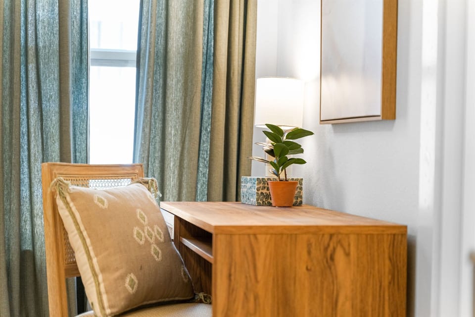 Your cozy corner for focused productivity