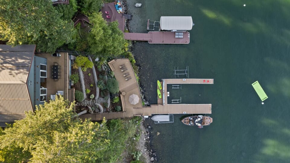 Overhead 2