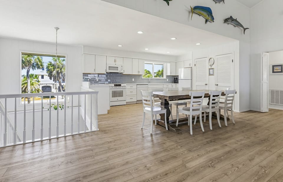 Great Room - Dining Room