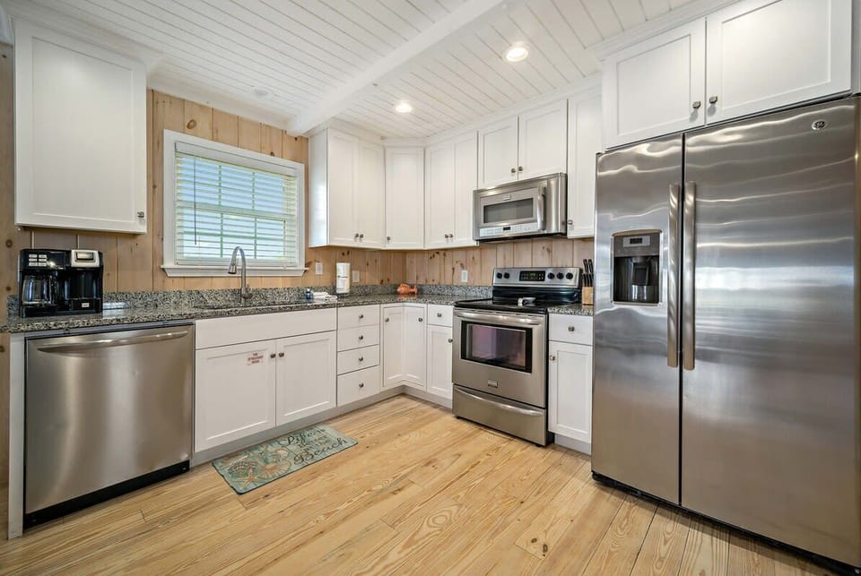 Well-equipped kitchen