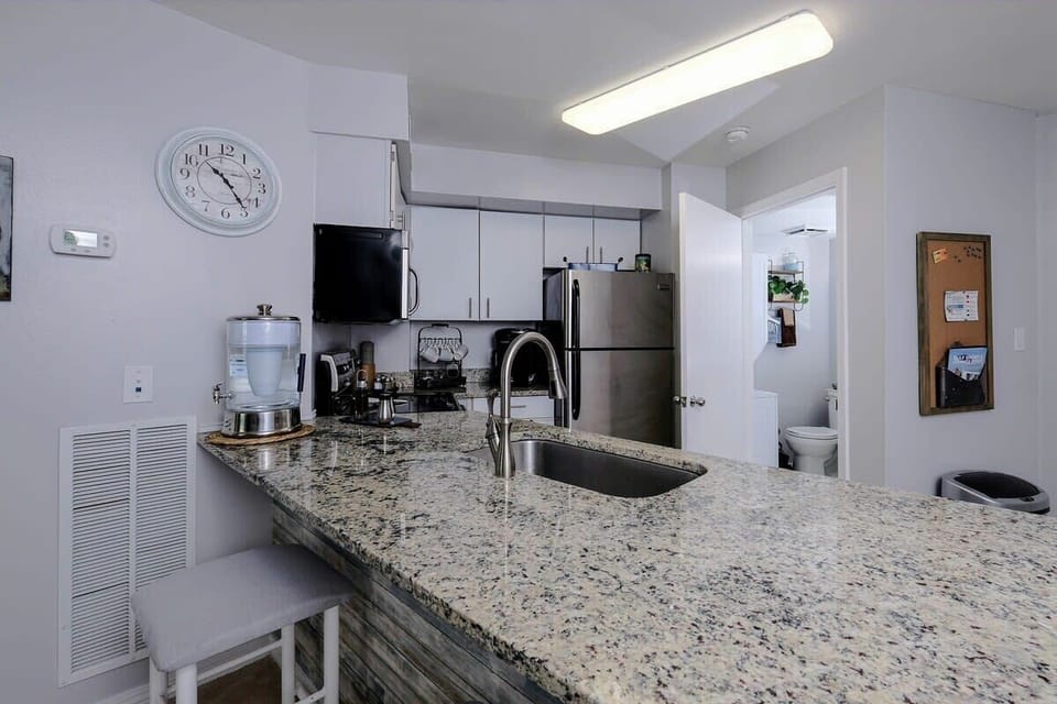 Counter Space