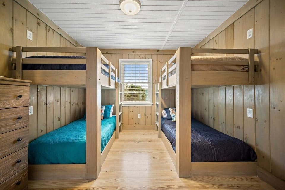 Side B. BR #3 sleeps 4. 