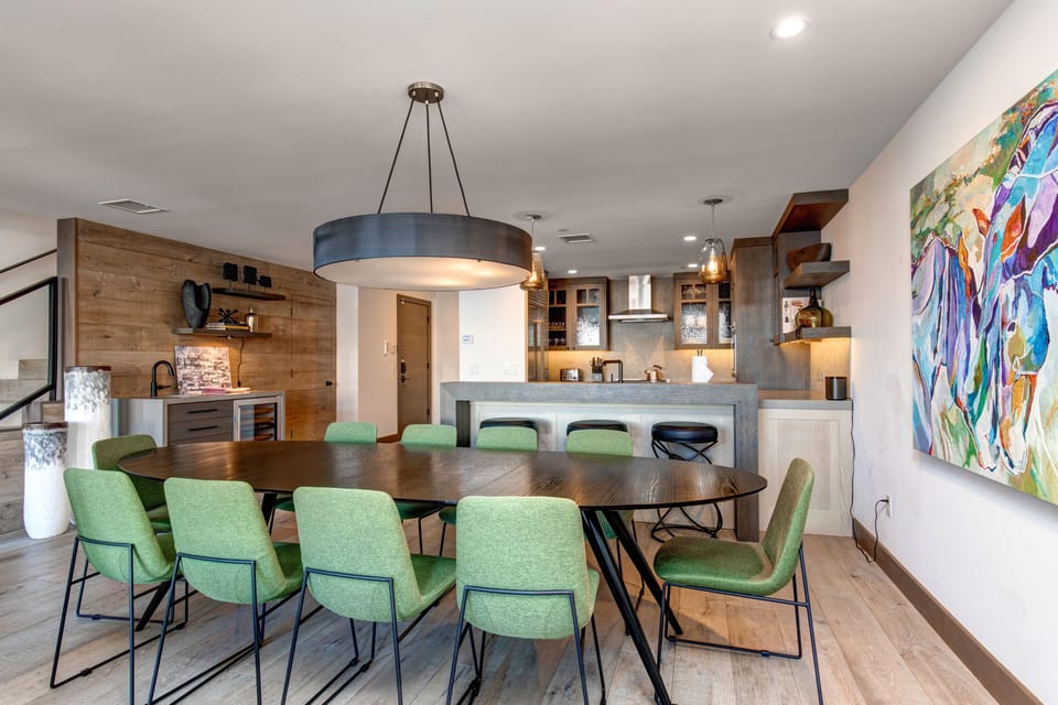 Unit F - Dining area with seating for 10