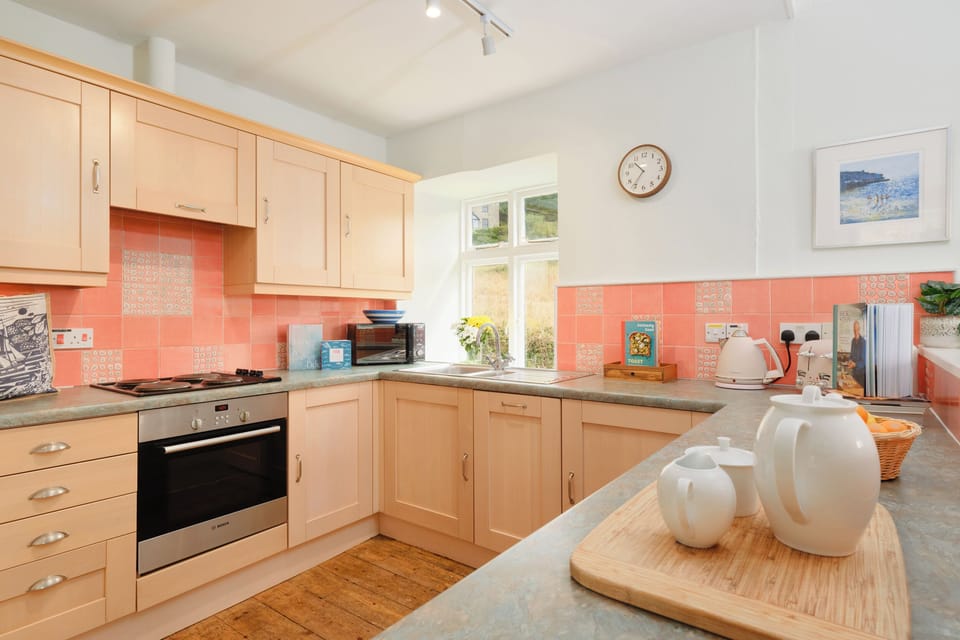 Cottage | Interior
