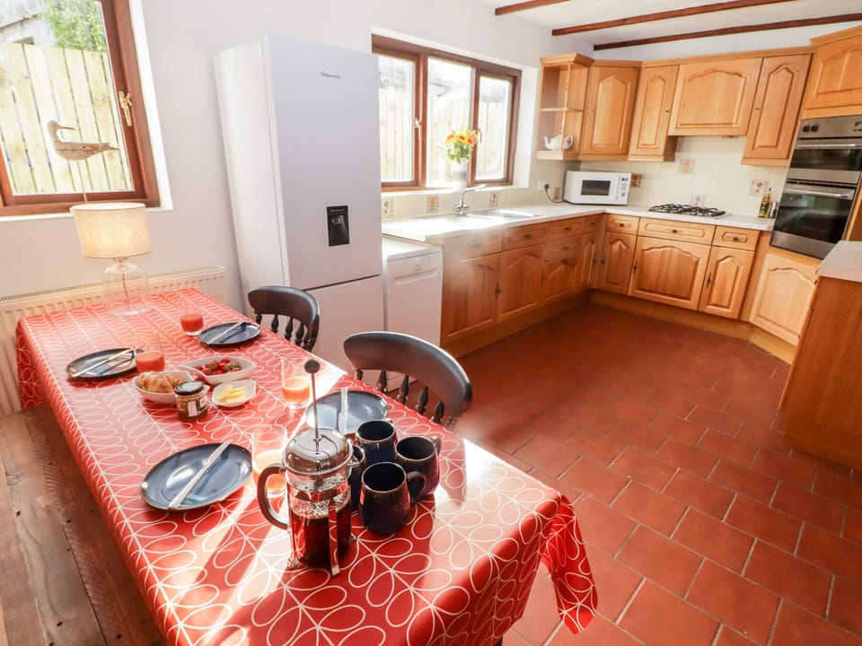 Fridge, dishwasher, electric kettle, toaster