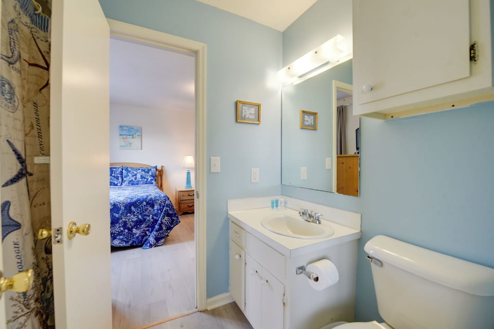 En-Suite Bathroom