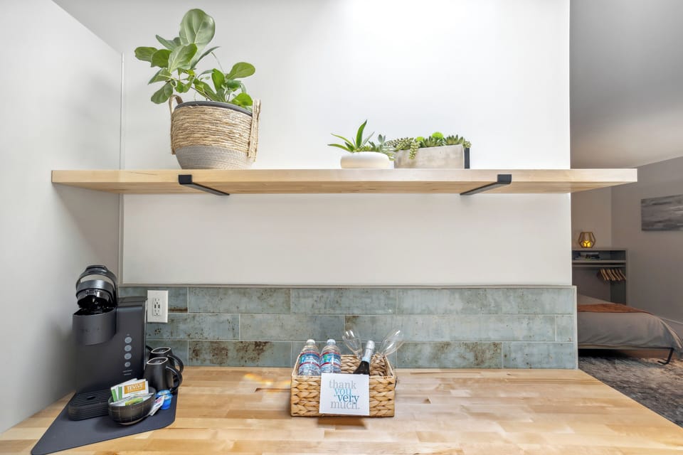 Apartment (0 Bedroom) | Interior