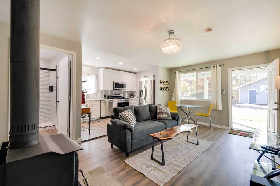 House (1 Bedroom) | Interior