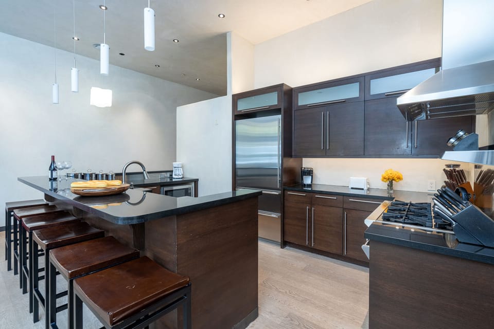 4.0-bear-creek-west-telluride-kitchen-edit