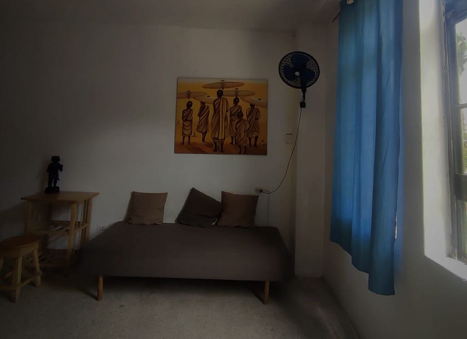 In-room safe, WiFi (free)