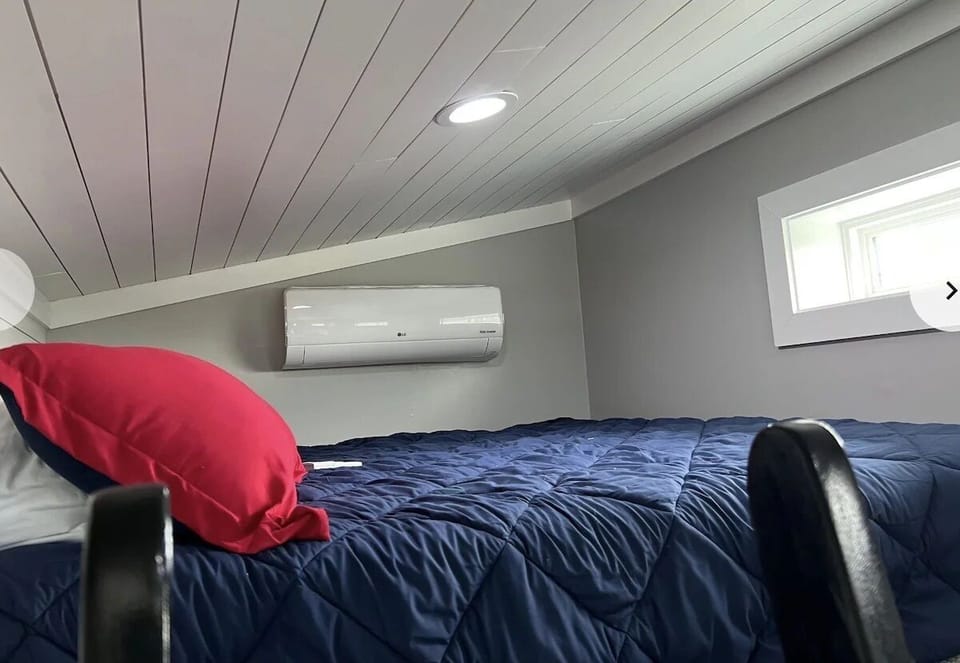 Loft king size bed