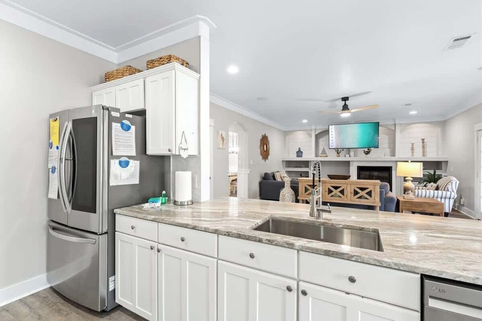 Enjoy full-size appliances, cookware, dishes, and small appliances like a crockpot, blender, toaster, waffle maker, griddle, Keurig, and drip coffee maker.