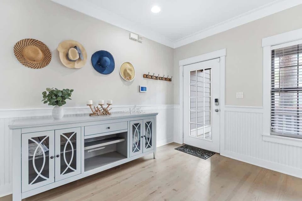 Welcome to Coastal 91, a beautiful farmhouse meets beach house in Miramar Beach! 