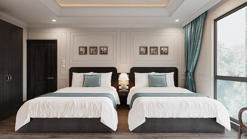 Family Double Room, Mountain View | Hypo-allergenic bedding, down comforters, pillowtop beds, minibar