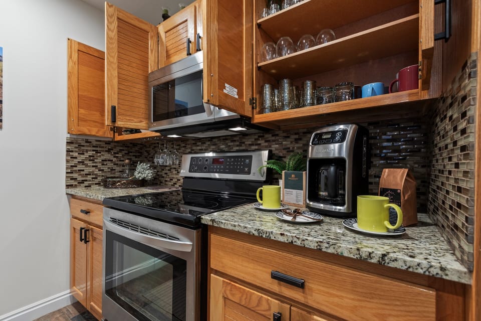 Fully equipped kitchen
