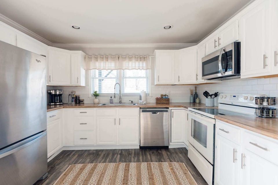 Open Kitchen with all the supplies needed for a home cooked meal!
