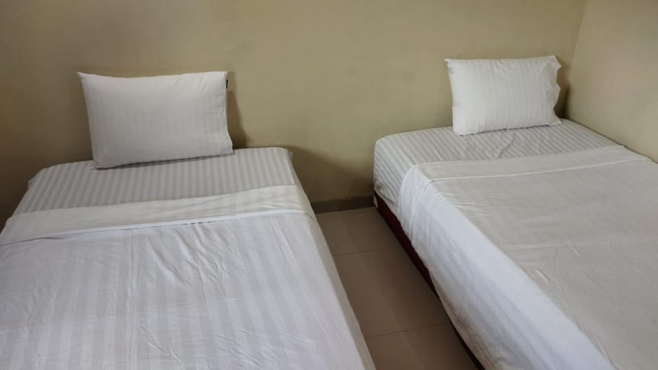 Standard Twin Room | Bed sheets