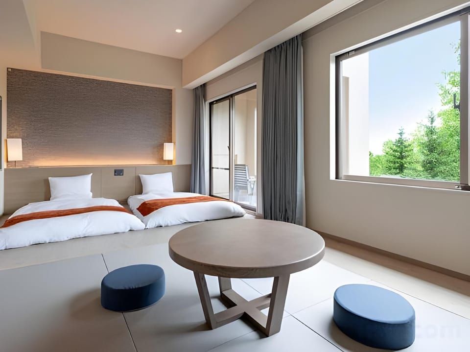 In-room safe, desk, free WiFi, bed sheets