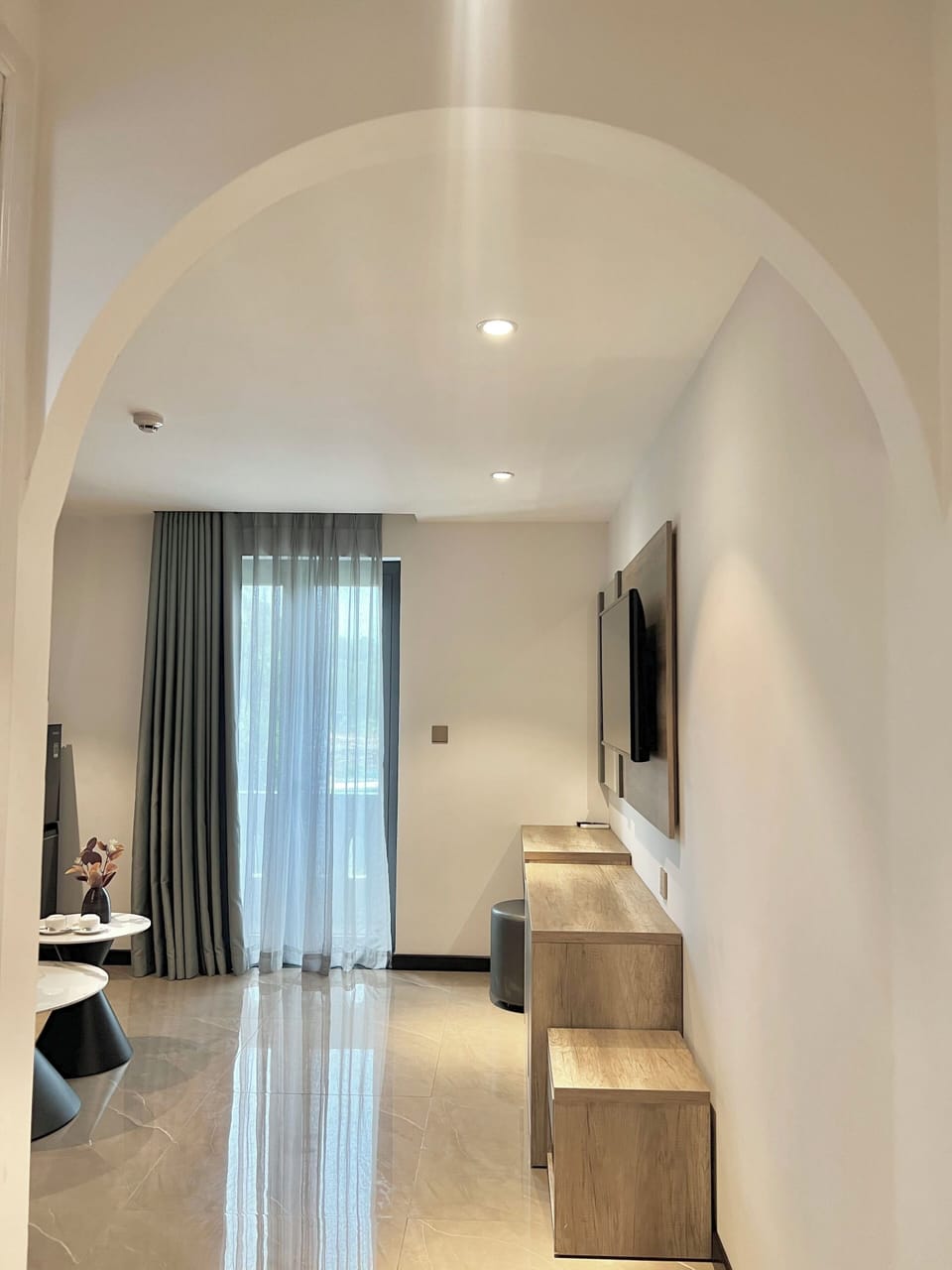 Premium Apartment, 1 Bedroom | Living room | TV