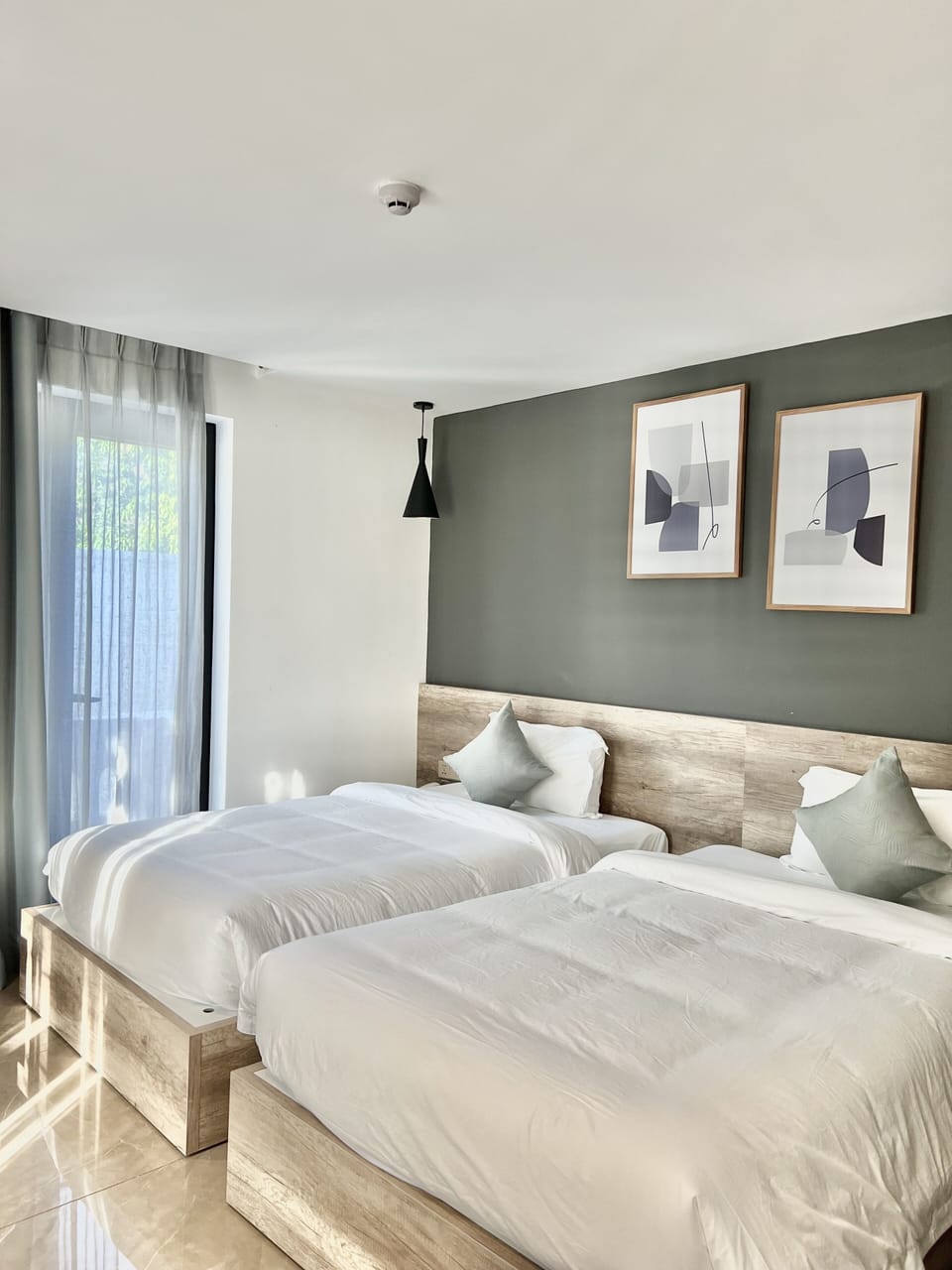 Deluxe Twin Room | Desk, WiFi (free)