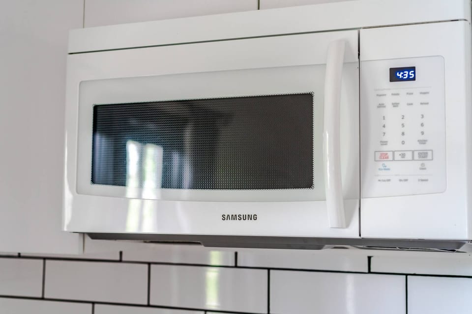 Microwave