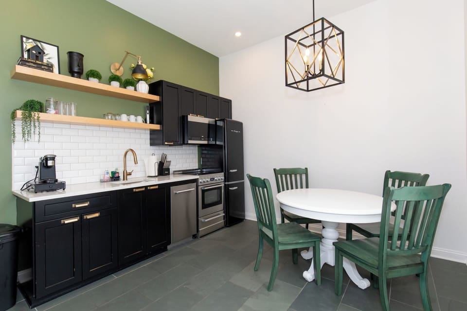 Rental Near Cedar Point with Full Kitchen