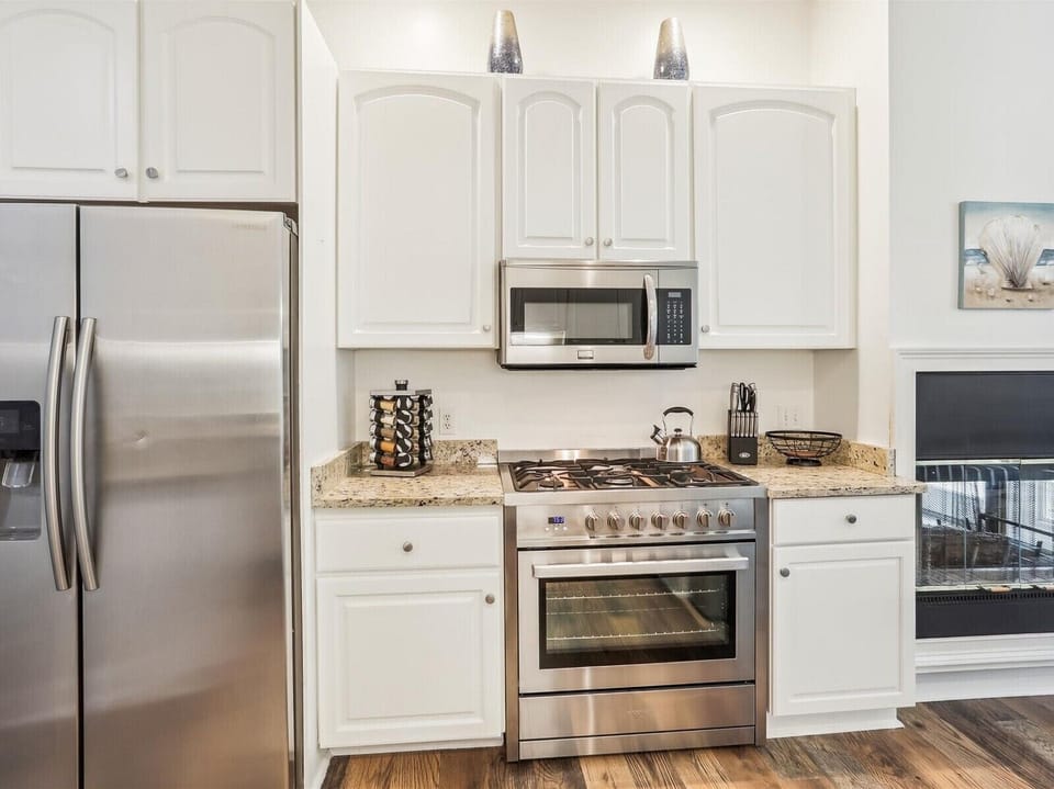 Kitchen at 25 Heath Drive