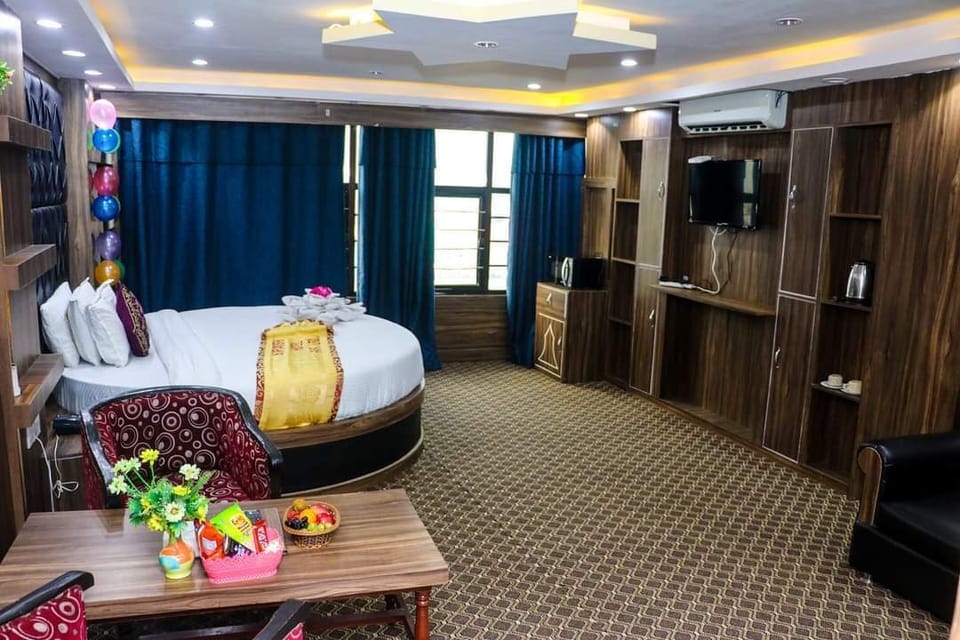 Honeymoon Suite | Soundproofing, WiFi (free)