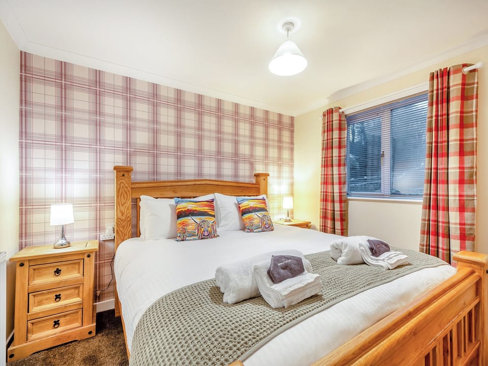 Super King Size Bedroom | Argyle House, Rothesay, Isle of Bute