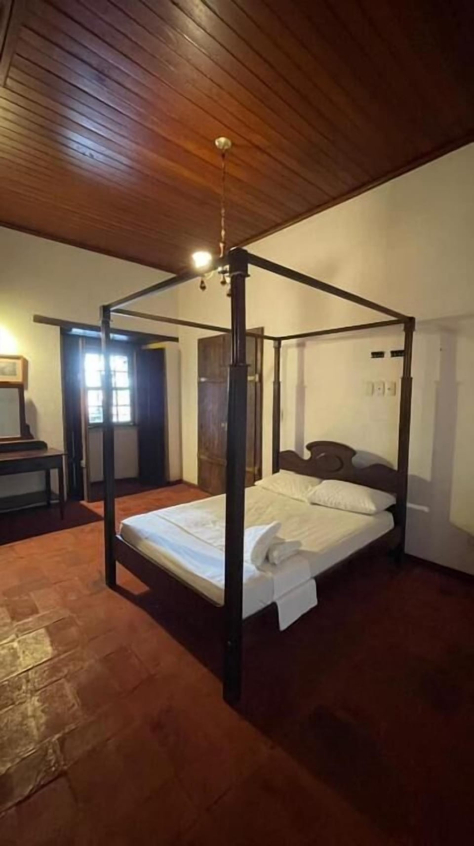 Standard Room | Free WiFi, bed sheets