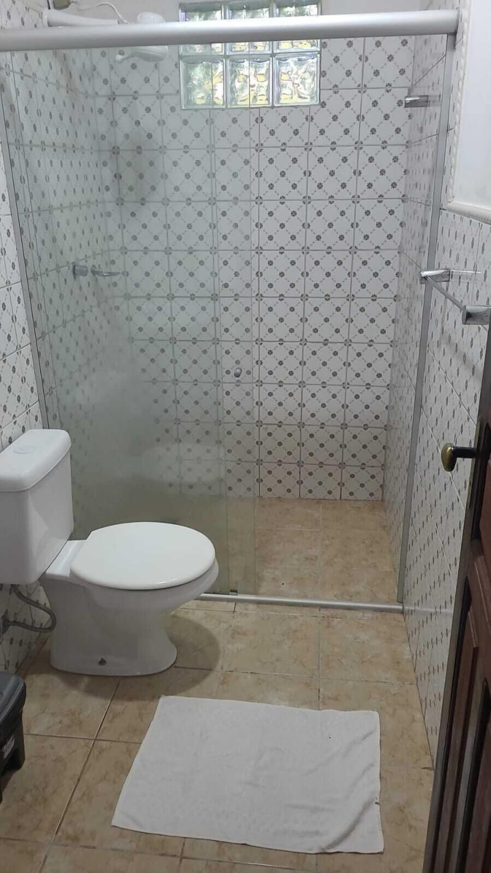 City Chalet | Bathroom | Towels