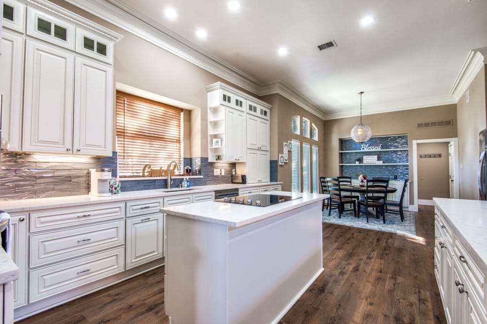 Gourmet kitchen that is fully stocked