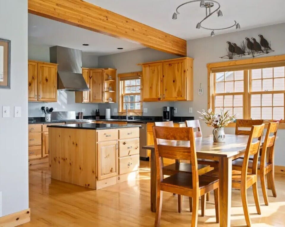 Fully equipped kitchen