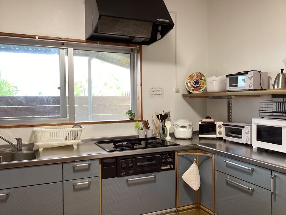 Fridge, microwave, stovetop, toaster