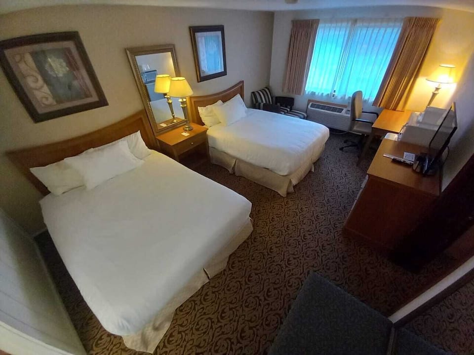 Standard Double Room | Desk, iron/ironing board, cribs (free), rollaway beds (surcharge)