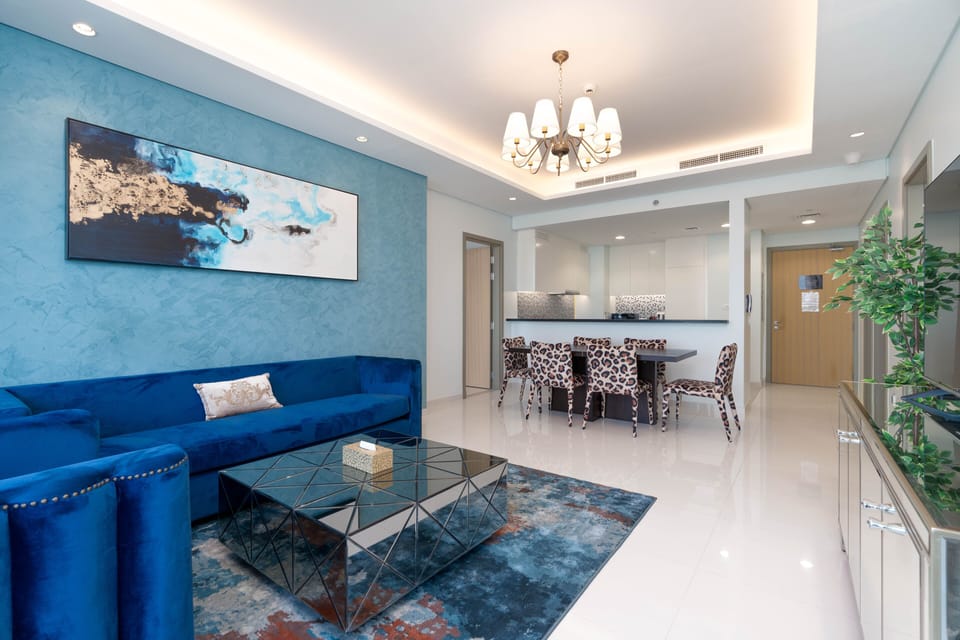 Panoramic Apartment | Living area | 60-inch Smart TV with digital channels, Netflix, streaming services